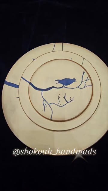 ست دیوارکوب سفالی زمینه طلایی قاشی سورمه ای ۳ عددی